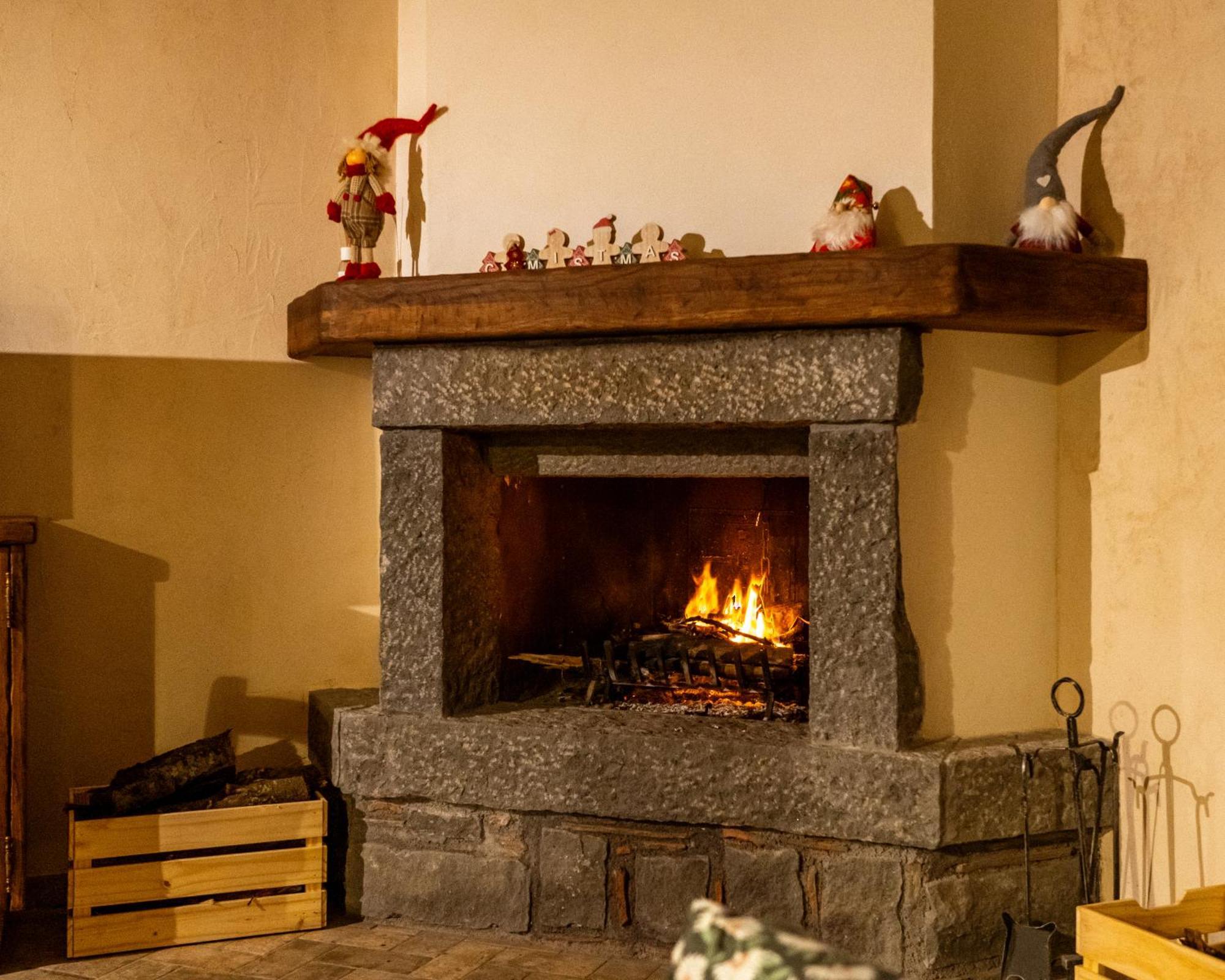 Matilde'S Chalet Etna Nature House Nicolosi Exterior photo
